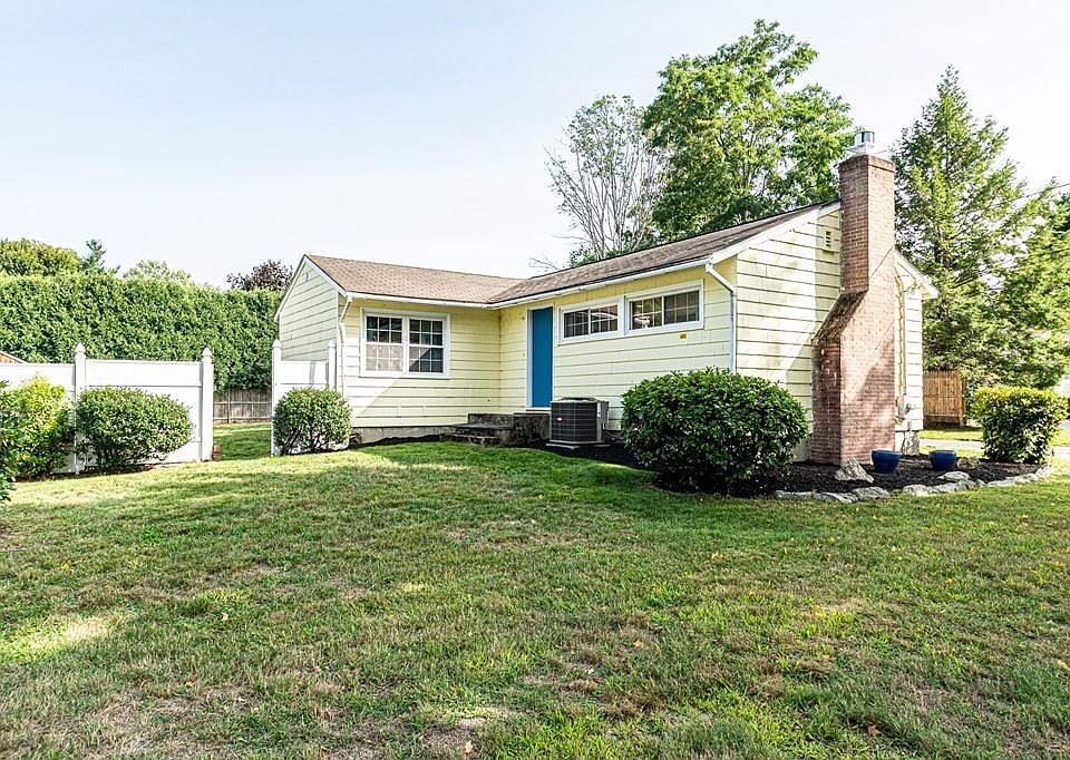 179 Elm St, Andover, MA