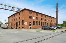 55 Sterling Street, Unit 101, Clinton, MA